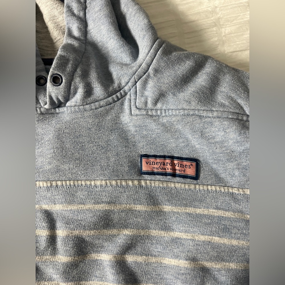 Vineyard Vines Hoodie - Size M
